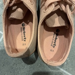 ハニーズ スニーカー 22.5の画像