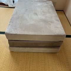 マットレス
の画像