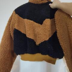 ショート丈 アウター 冬の画像