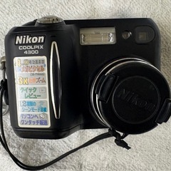 【最終値下げ致しました‼️】 【中古品】 ★ Nikon COOLPIX 4300 ニコン　デジタルカメラ クールピクス　４３００ の画像