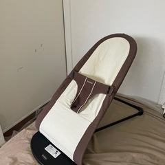 【8月中引取り希望】ベビービョルン　バウンサー　2台+ケース+予備カバーの画像