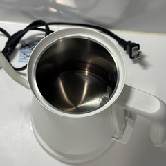 BALMUDA 電気ケトル（ホワイト）の画像