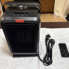 【中古品ほとんど未使用品】小型 セラミックヒーター 1200W 【小型&マイナスイオン&LCDディスプレー表示】 の画像