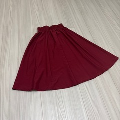 ショップリスト Ulyssesの赤のフレアスカートの画像