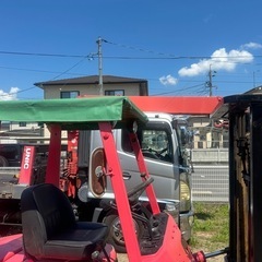 トヨタ フォークリフト 2トンの画像