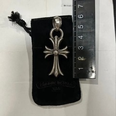 クロムハーツ スモールch クロス の画像
