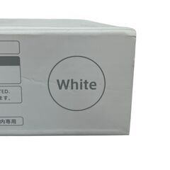 186000 現状品 任天堂 ／ Nintendo ニンテンドー ニンテンドーDS NintendoDSi TWL-001  ホワイト 箱入り ペン 充電コード 付属品あり [250421HM090194]の画像