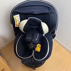 エールべべ　クルット5i グランス　チャイルドシートの画像