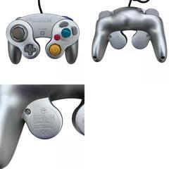 186000 現状品 任天堂 ／ Nintendo ニンテンドー ゲームキューブ コントローラー DOL-003  シルバー 3点まとめ売り [250425HM180106]の画像