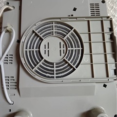 人感センサー付　　脱衣所ファンヒーター　DWC-A1208-WH  2019年製の画像