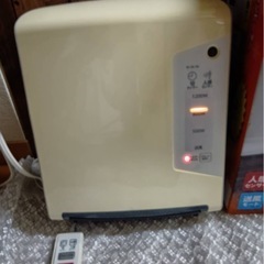 人感センサー付　　脱衣所ファンヒーター　DWC-A1208-WH  2019年製の画像