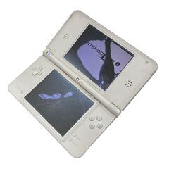 186000 ジャンク品 任天堂 ／ Nintendo ニンテンドー ニンテンドーDS NintendoDSi LL UTL-001  ホワイト 本体 [250527HM090139]の画像