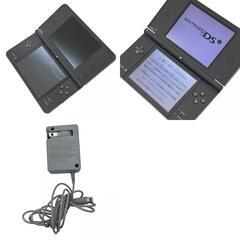 186000 現状品 任天堂 ／ Nintendo ニンテンドー ニンテンドーDS NintendoDSi LL ダークブラウン 本体 充電コード付き [250602HM270370]の画像