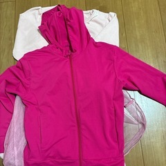 子供服　女の子　120と130 の画像