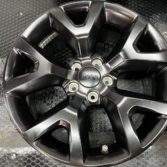 Jeep チェロキー トレイルホーク 純正ホイール 17インチ 4本 7.5J5HPCD110+31　(SHE009)の画像