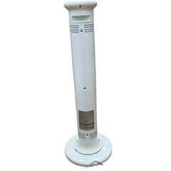 186000 現状品 Aladdin アラジン 電気ヒーター 遠赤外線グラファイトヒーター AEH-2G92N  ホワイト [250604HM270034]の画像