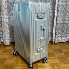 【新品】スーツケース 24インチ 60L アルミフレーム 軽量 キャリーケース シルバーの画像