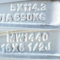 ☆美品☆ スタッドレスタイヤ・アルミ4本セット　205/60/16 PCD114.3/5H グッドイヤー ICE NAVI （アイスナビ）7　【70系ヴォクシー】の画像