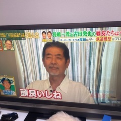 AQUOS 52インチテレビ の画像