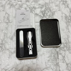 【新品未使用】つめきり 防水 巻き爪用爪切り ワンクリックスイッチ 収納ケース付き 手用 足用の画像