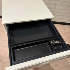 スチールワゴン①の画像