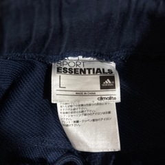 adidasハーフパンツの画像