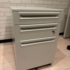 スチールワゴン④の画像