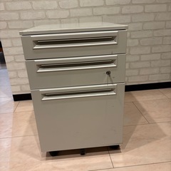 スチールワゴン④の画像