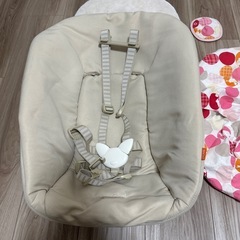 ストッケ　トリップトラップ用　ニューボーンセット　カバー付きの画像