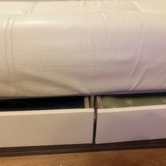 ニトリ3人掛けソファベット収納付の画像
