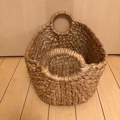 ★無料★ニトリ バスケット カゴ  収納バスケット 自然素材の画像