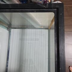アクリル？水槽90×45×45cmの画像