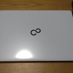 富士通//  人気の白//ノート/ / Windows11Pro// office2021 Pro//程度極上！⑬の画像