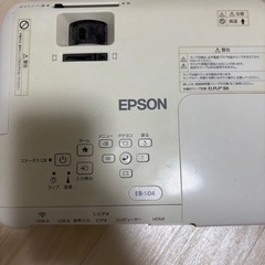 EPSON EB-504 プロジェクターの画像