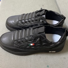 メンズ　スニーカー　25.5cmの画像