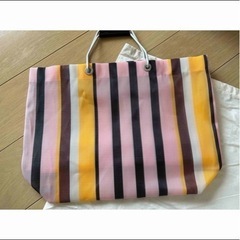 マルニ　トートバッグの画像