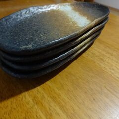 お皿の画像