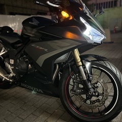 販売中：2023年ホンダ CBR400R（ブラック） - 新品同様、走行距離わずか500km！の画像