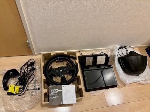 ハンコンセット(T300RS GT Racing Wheel＋ TH8A Shifter) 