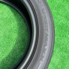 ダンロップタイヤ 225/55R19 新車外しの画像