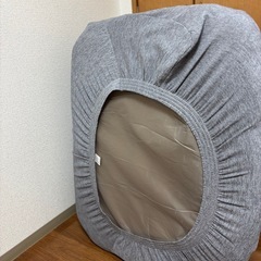 ニトリ　カバー付き座椅子の画像