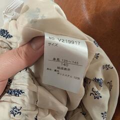 アプレレクール　オールインワン　140　美品の画像
