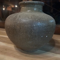 古美術◾️蔵の入口付近にあった特大50cmサイズの壺、壷、花瓶、甕、花道具、茶道具の画像
