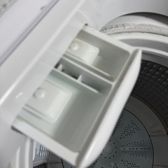 AQUA 7.0kg トップローディング洗濯機の画像