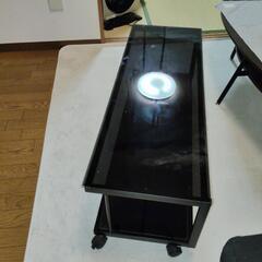 テレビボードの画像