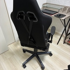 ゲーミングチェアの画像