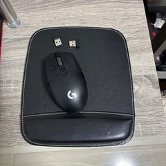 ロジクール　無線キーボードとマウスの画像
