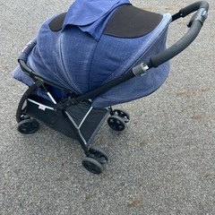 JOIE　ベビーカーの画像