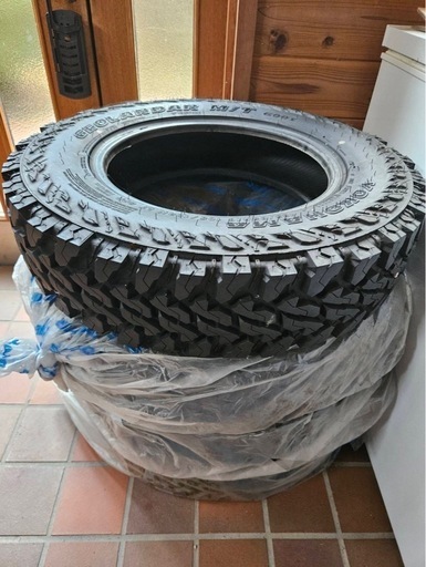 YOKOHAMA GEOLANDAR M/T G003 16インチオフロードタイヤ