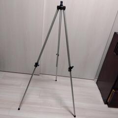 絵を描く道具　画材イーゼル　縮尺の画像